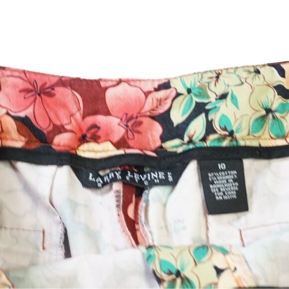 Larry Levine Floral Print Bermuda Shorts, Size 10 - Picture 2 of 7